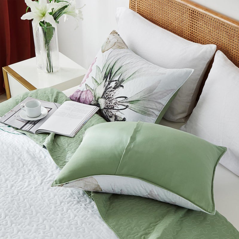 Yogeneg King Size Quilt Set  Elegant Floral Botanical Pattern Green Bedding Set 3 Piece Lightweight Soft Summer Bedspread Coverlet with 2 PIillow Sham for All Season(Green Floral 110""x96"") - Image 3
